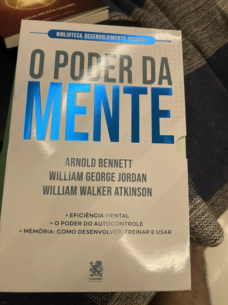 Foto enviada por Patrícia L. mostrando o box O Poder da Mente